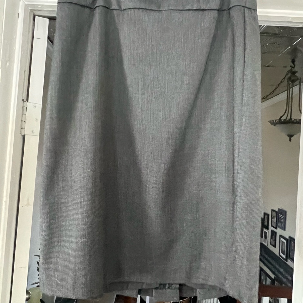 Elegant Gray Women's Skirt